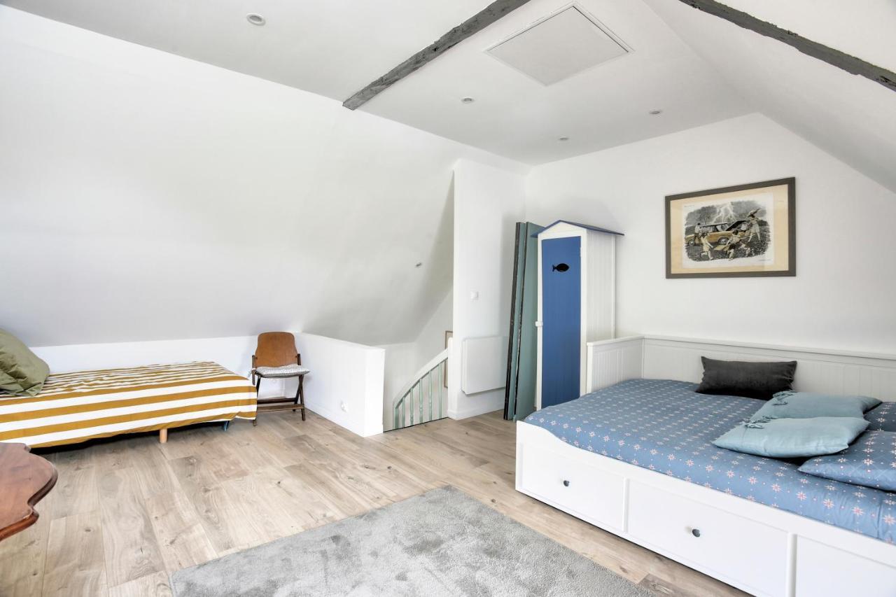 La Quinardais - Charmante Maison Avec Terrasse Saint-Samson-sur-Rance Екстер'єр фото